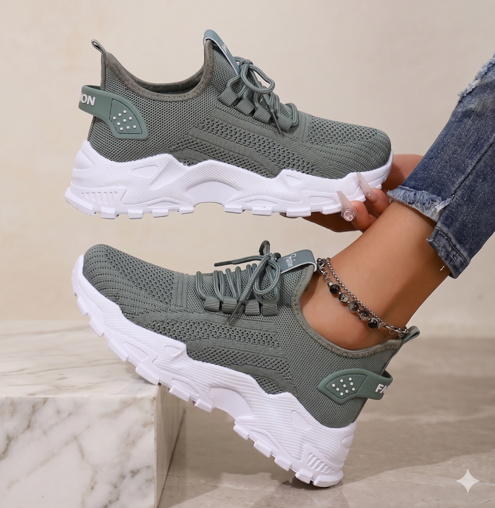 Avra | Orthopedic Rubber Shoes