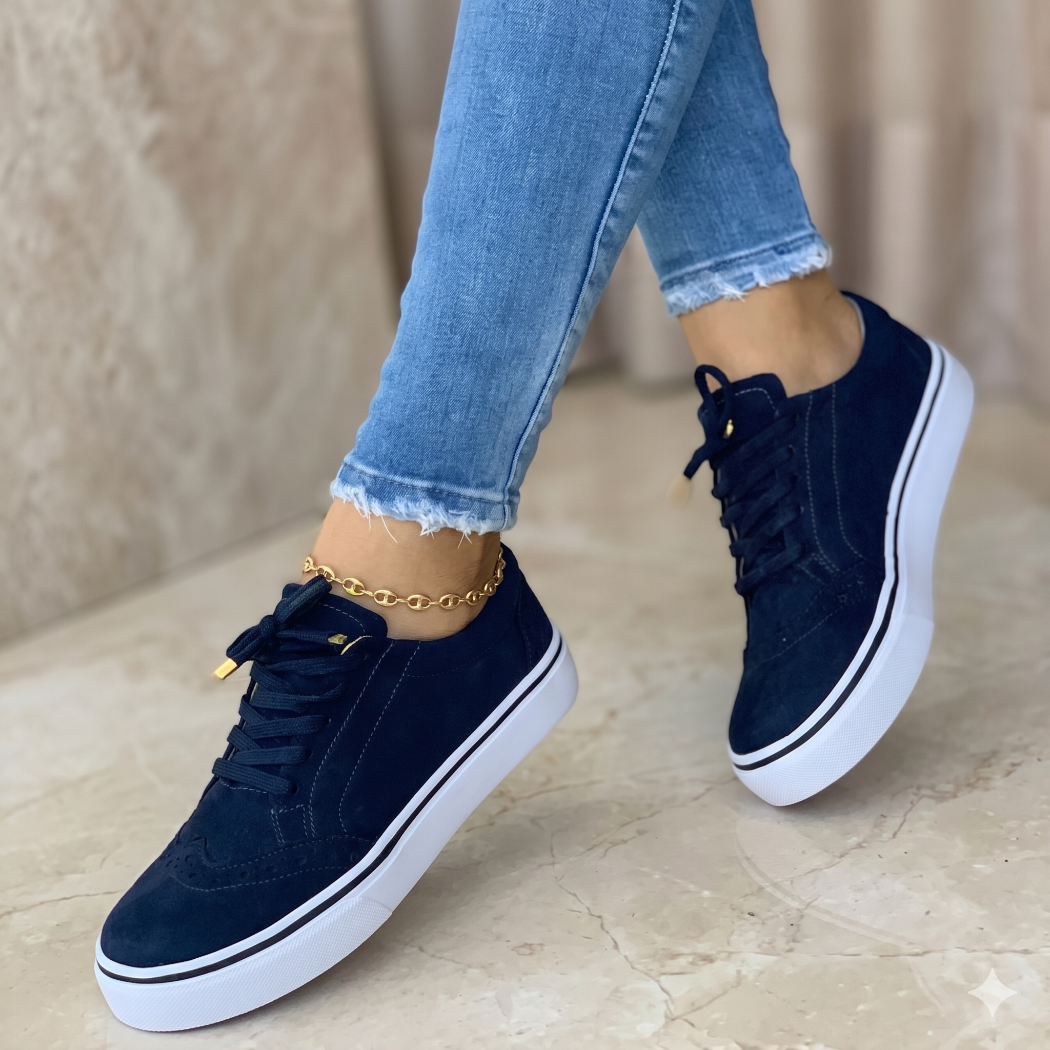 Maeva | Orthopedic Lace-up Sneakers