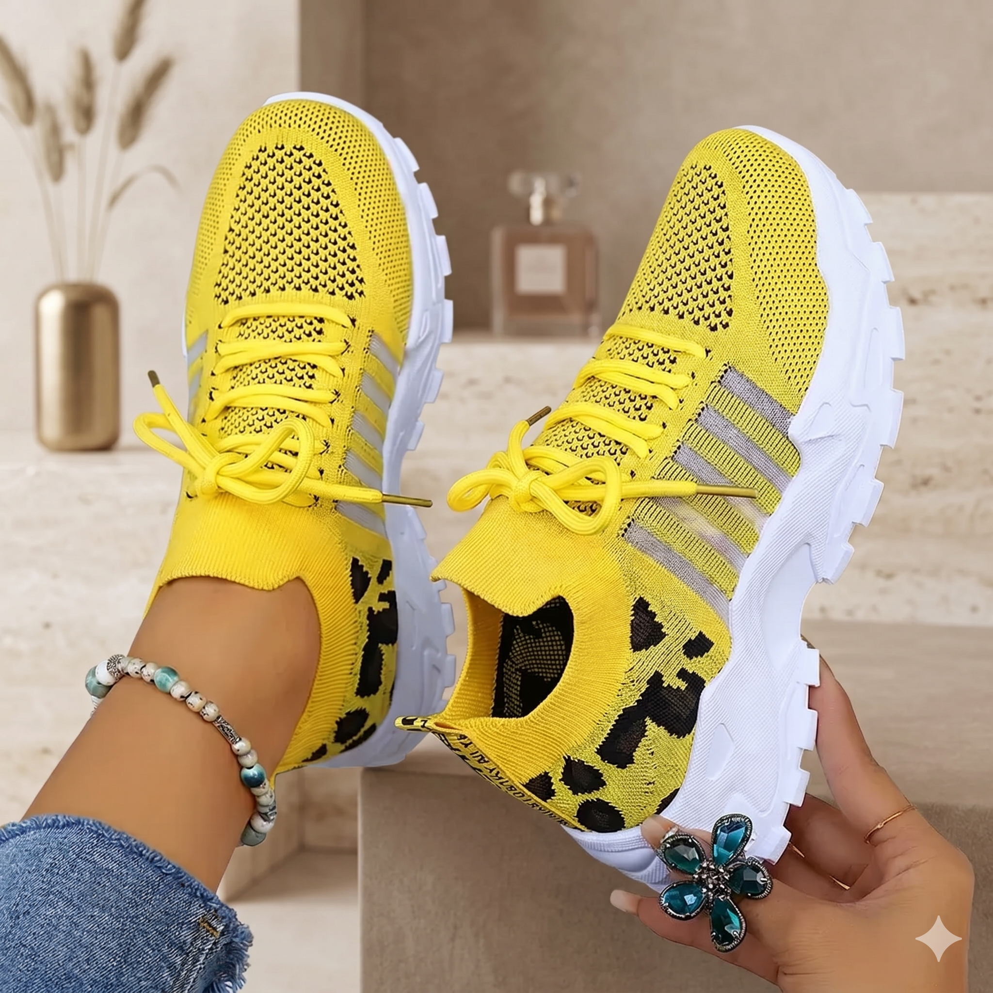 Veda™ Casual Soft Sole Mesh Sports Sneakers