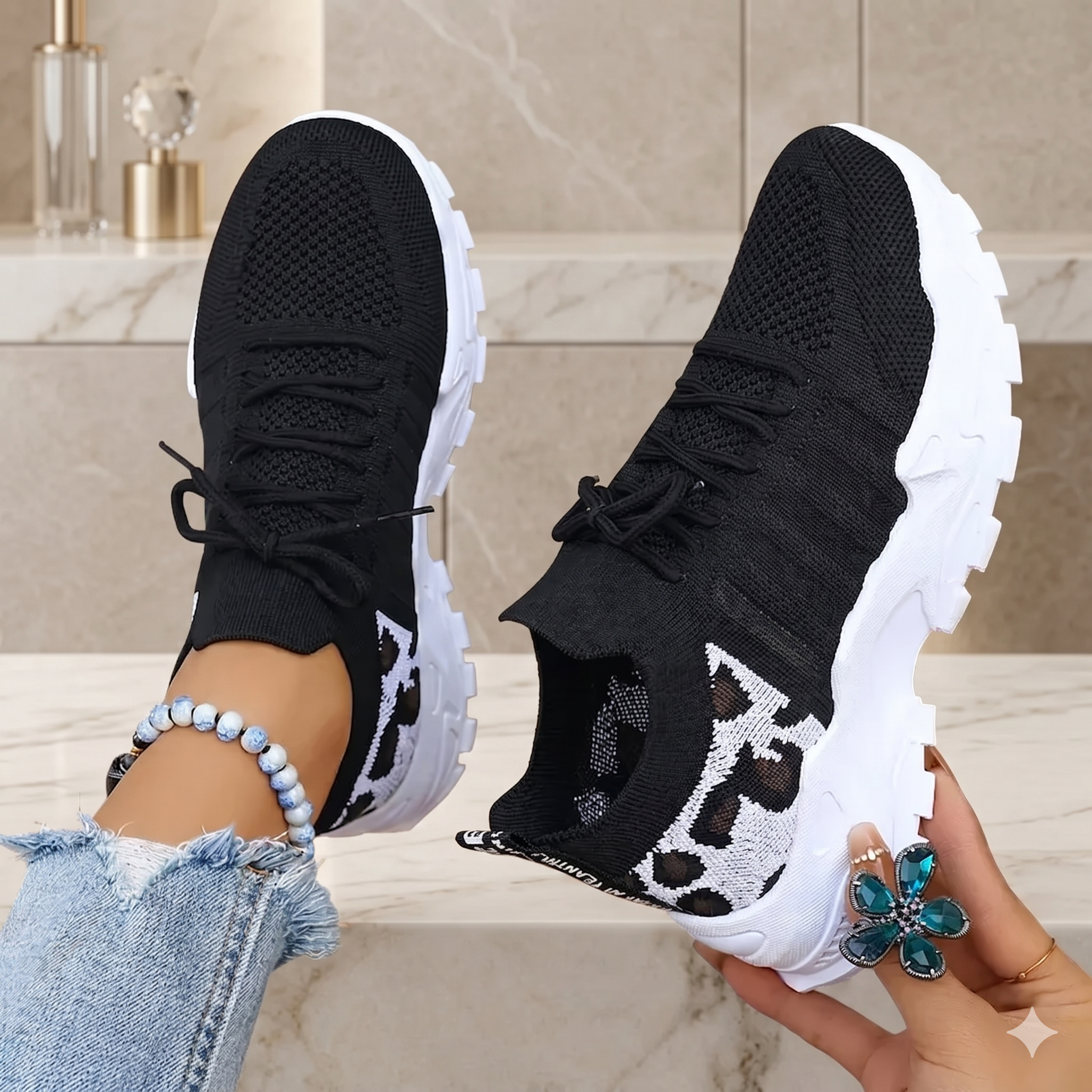 Veda™ Casual Soft Sole Mesh Sports Sneakers