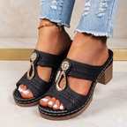 Yora | Chic and Comfortable Orthopedic Sandals