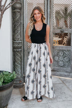 Black Scoop Neck Ribbed Tank Top