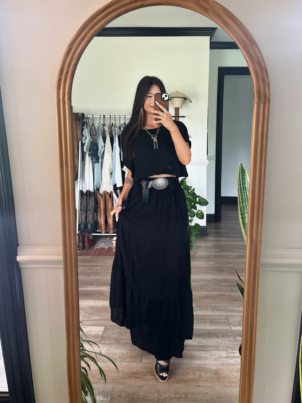 Sunrise Short Sleeve Top & Maxi Skirt Black Set