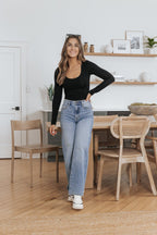 Ultra-Stretchy Scoop Neck Top - BLACK - FINAL SALE